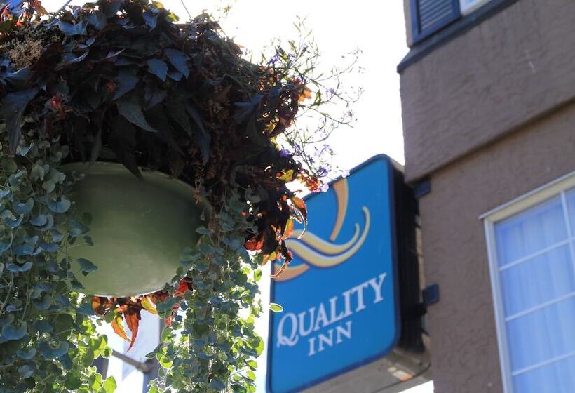 호텔 Quality Inn Downtown Inner Harbour