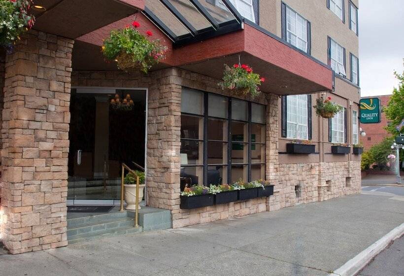 호텔 Quality Inn Downtown Inner Harbour