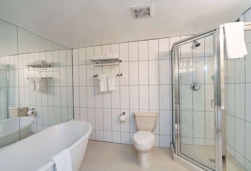 호텔 Quality Inn Downtown Inner Harbour