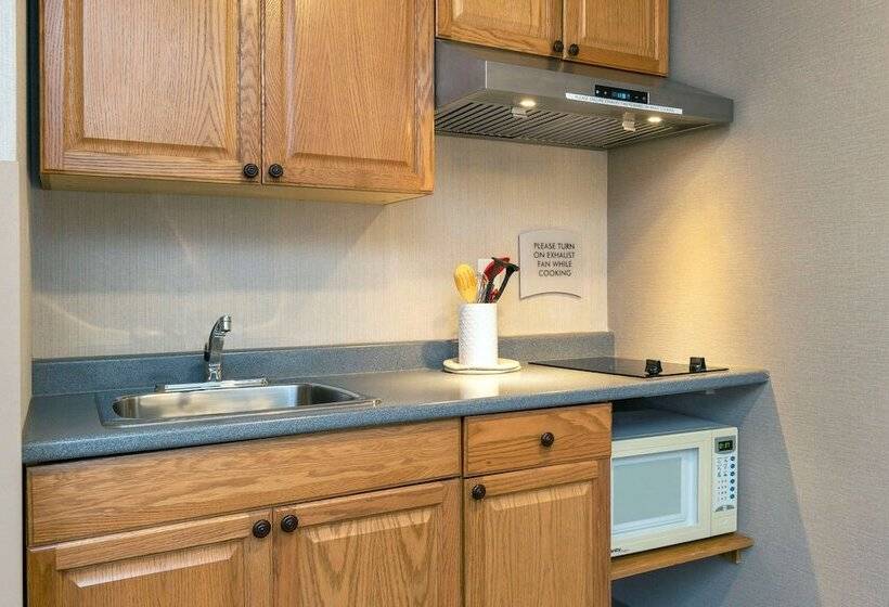 酒店 Quality Inn & Suites