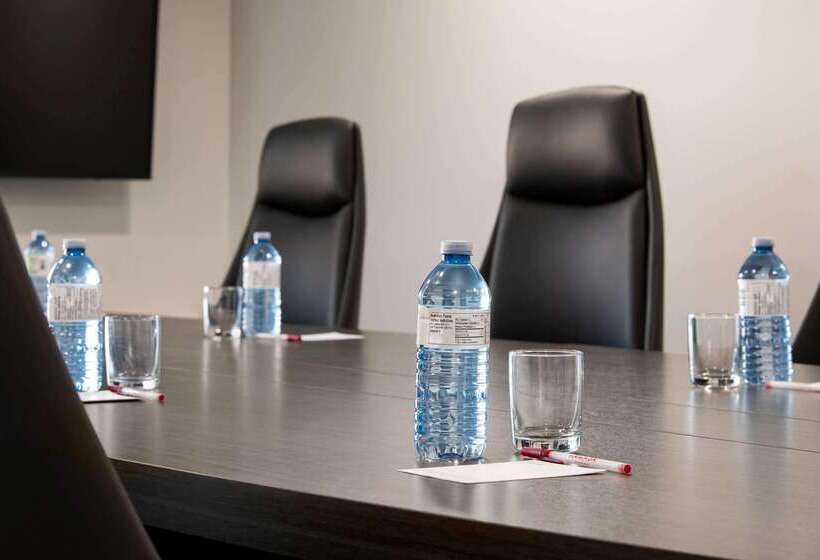 فندق Ramada By Wyndham Miramichi New Brunswick