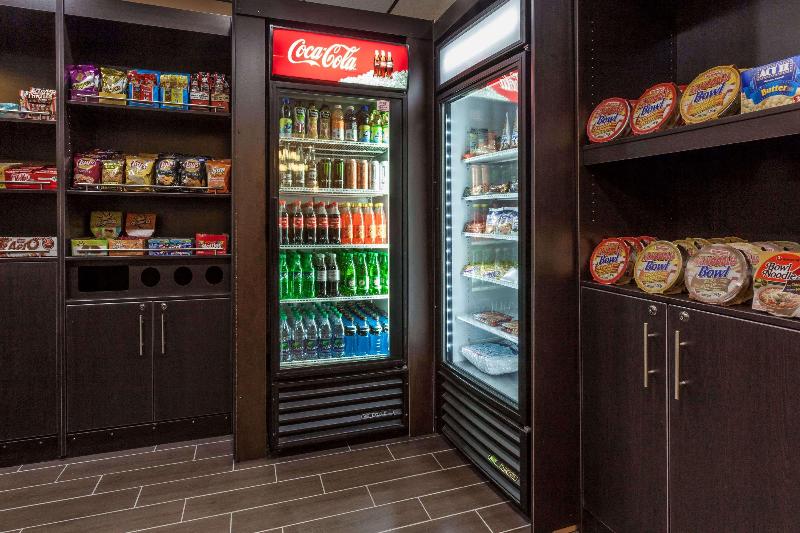 Отель Ramada By Wyndham Timmins