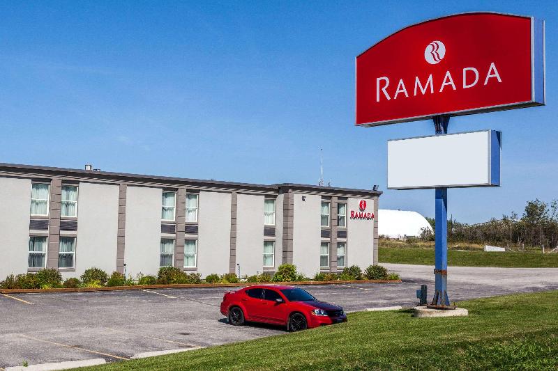 Отель Ramada By Wyndham Timmins