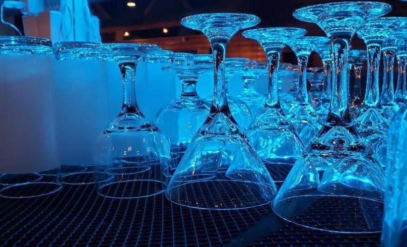 فندق Super 8 By Wyndham Spruce Grove