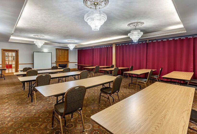 Surestay Plus Hotel By Best Western Kincardine