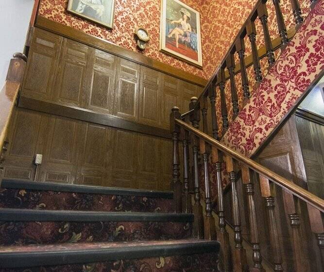 Hotel The Downtown, A Coast