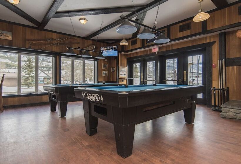 Отель The Drake Inn