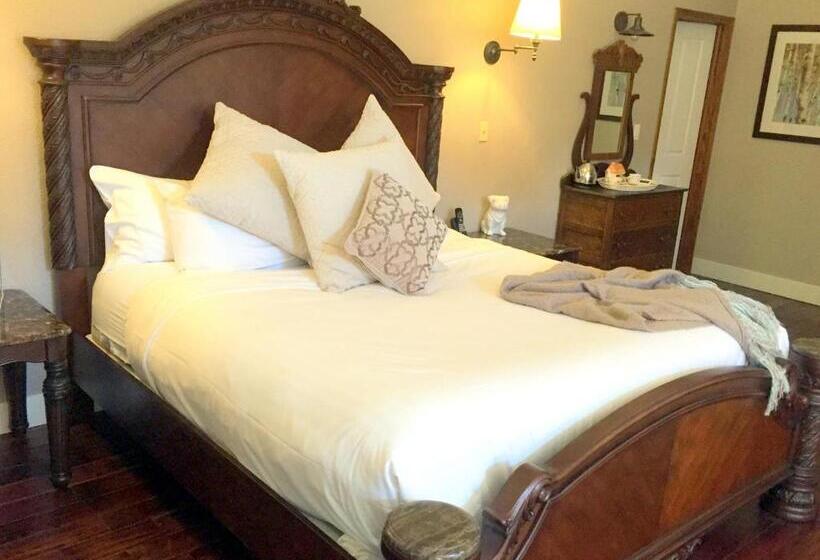 בית מלון כפרי The Georgetown Inn