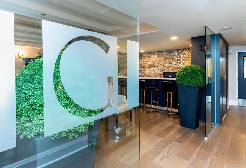 酒店 The Glenerin Inn