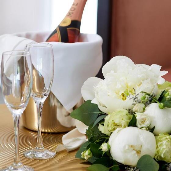 酒店 The Glenerin Inn