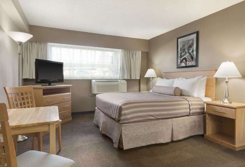 בית מלון כפרי Travelodge By Wyndham Prince George