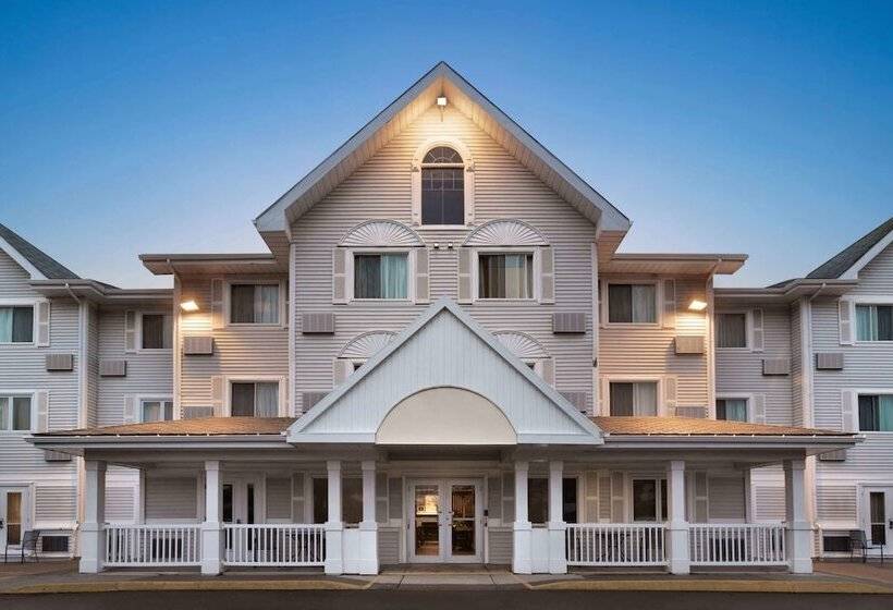 酒店 Travelodge Suites By Wyndham Moncton