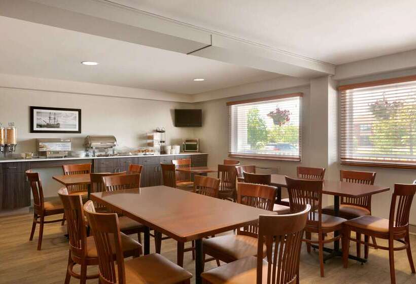 فندق Travelodge Suites By Wyndham New Glasgow