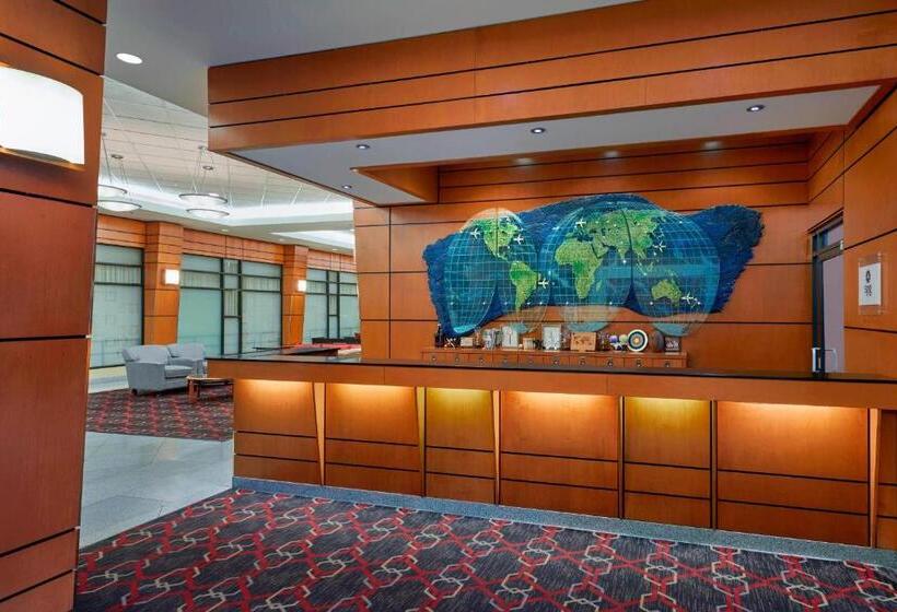 Grand Park Hotel Vancouver Airport, Ascend Hotel Collection