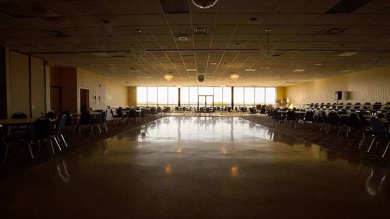 בית מלון כפרי Wyndham Garden Medicine Hat Conference Center