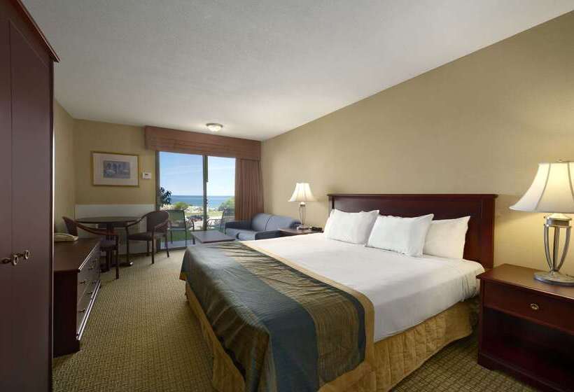 Ramada By Wyndham Jordan/beacon Harbourside Resort