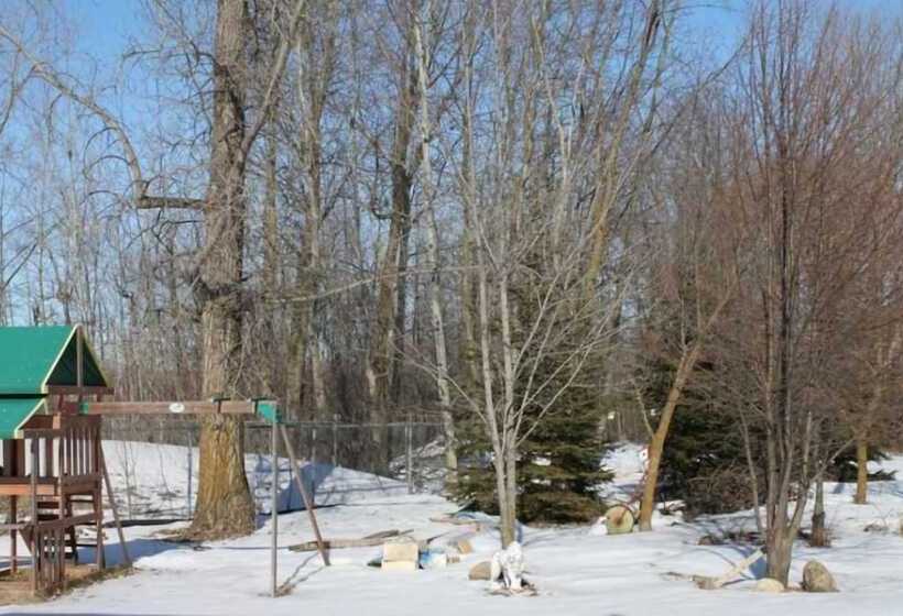 Auberge Motel Le Pigeonnier