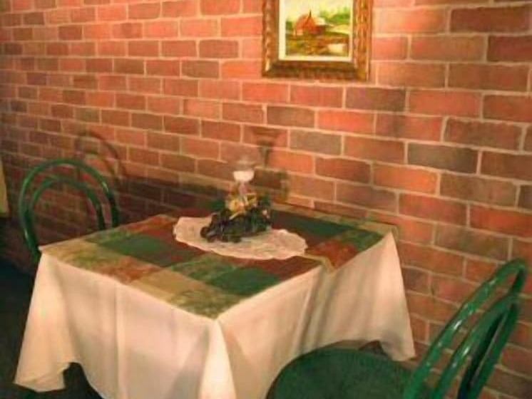 Auberge Motel Le Pigeonnier