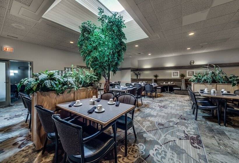 Heritage Inn Hotel & Convention Centre   Cranbrook