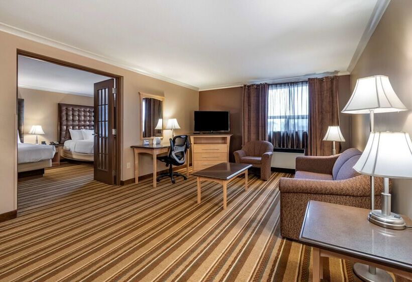 هتل Best Western Marquis Inn & Suites