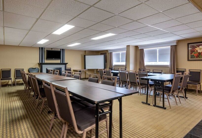 هتل Best Western Marquis Inn & Suites