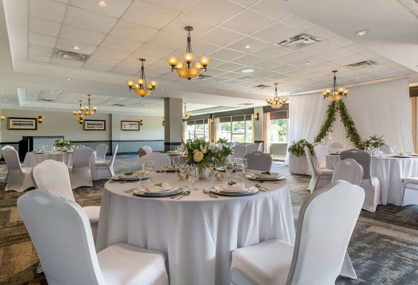 Best Western Plus Chocolate Lake Hotel   Halifax