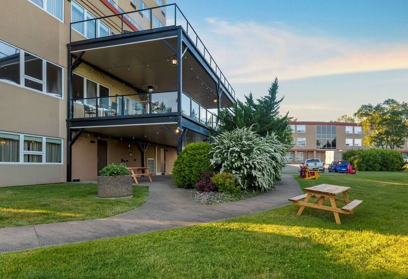 Best Western Plus Chocolate Lake Hotel   Halifax