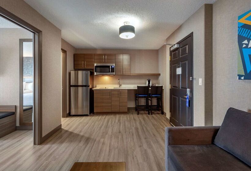 בית מלון כפרי Best Western Plus West Edmonton