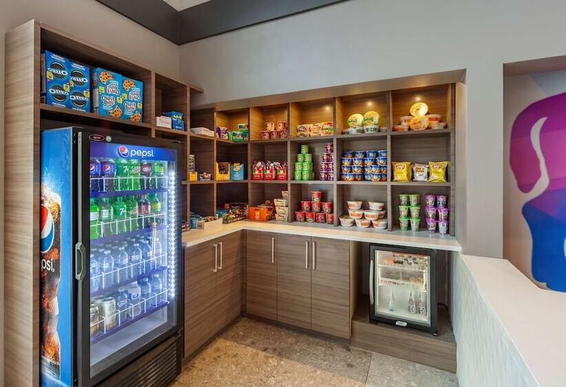 בית מלון כפרי Best Western Plus West Edmonton