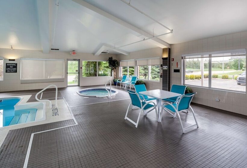 בית מלון כפרי Best Western Plus West Edmonton