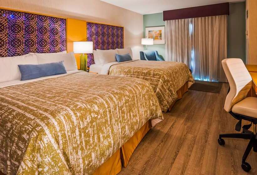 Отель Best Western Premier Toronto Airport Carlingview