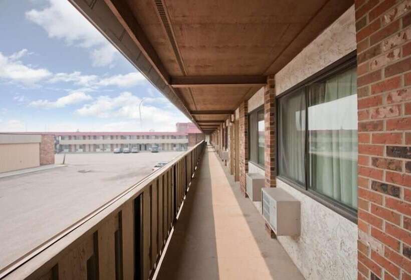 فندق Broadway Lodge