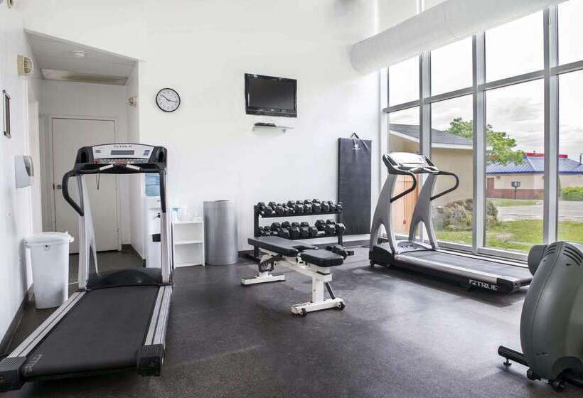 Clarion Hotel & Conference Centre