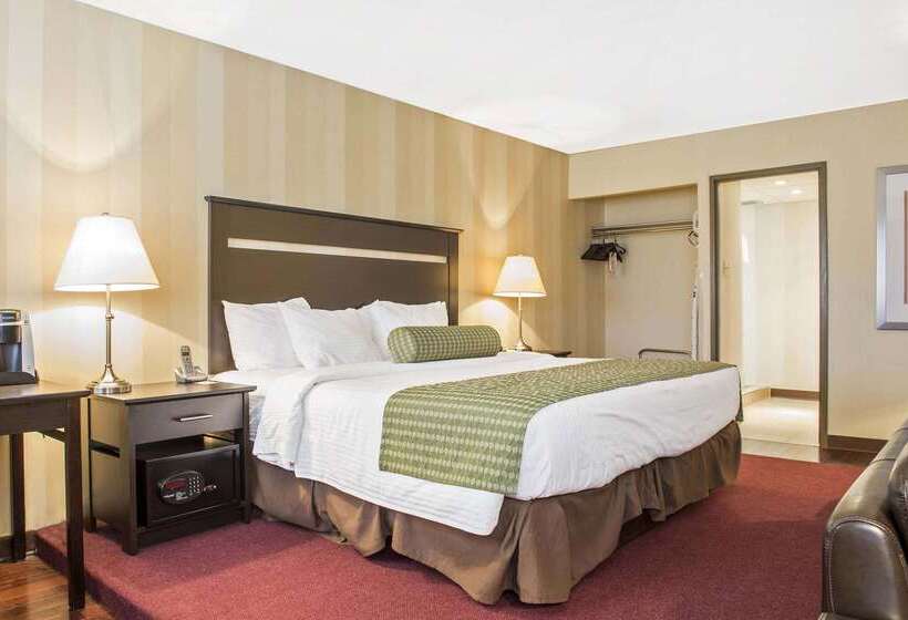 Clarion Hotel & Conference Centre