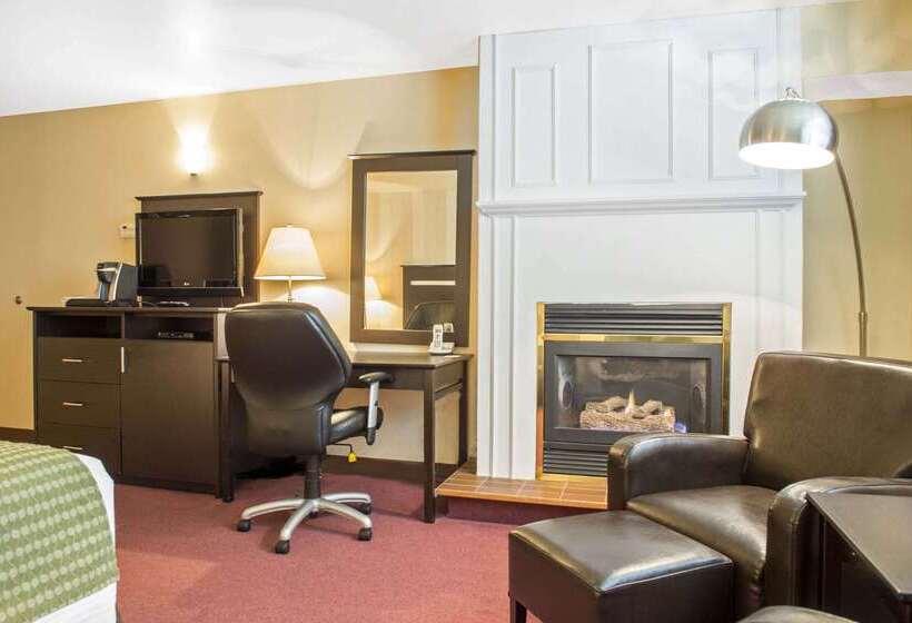 Clarion Hotel & Conference Centre