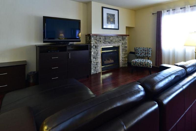 Clarion Hotel & Conference Centre