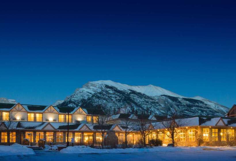 Coast Canmore Hotel & Conference Centre