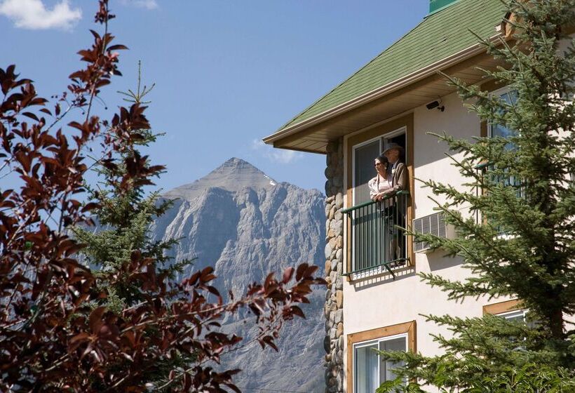 Coast Canmore Hotel & Conference Centre