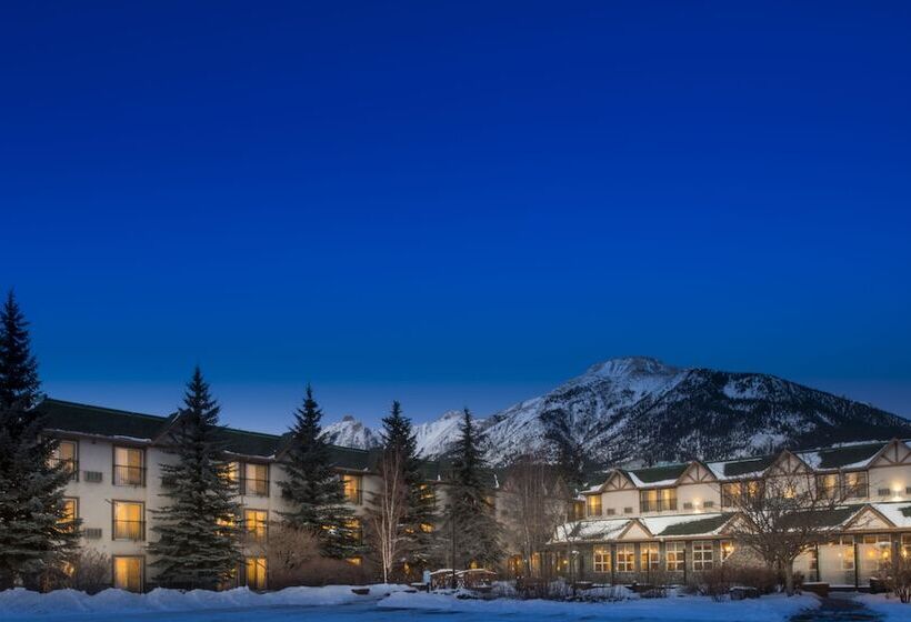 Coast Canmore Hotel & Conference Centre