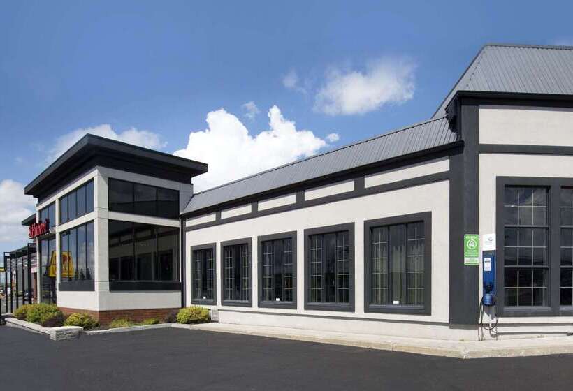 Отель Comfort Inn