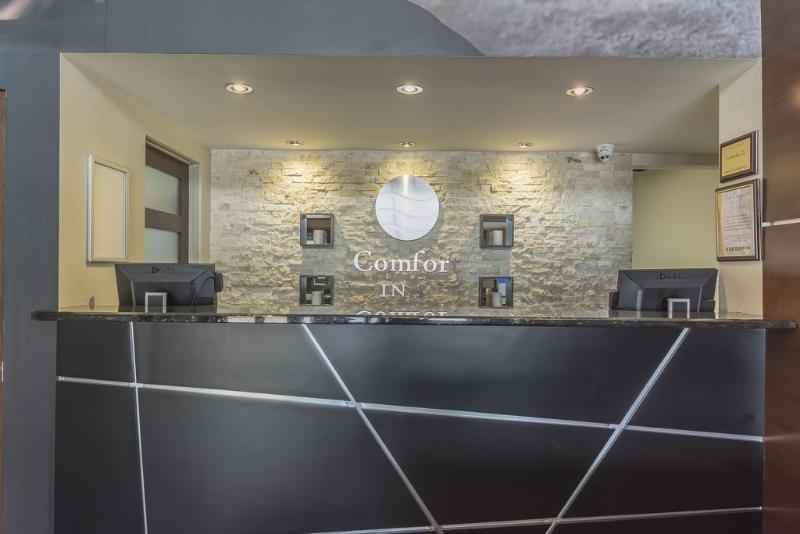 Отель Comfort Inn