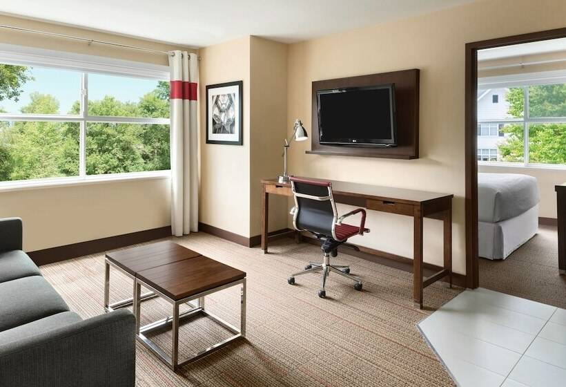 Hotel Four Points By Sheraton Surrey