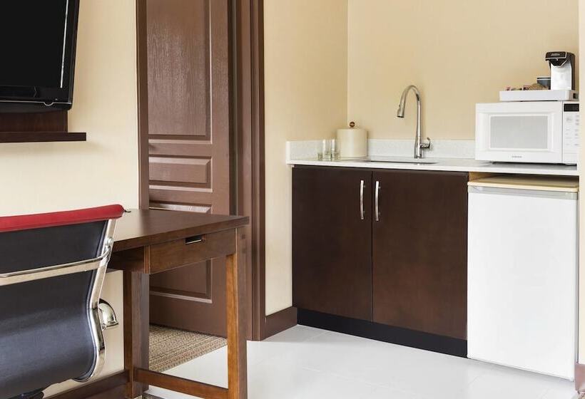 Hotel Four Points By Sheraton Surrey