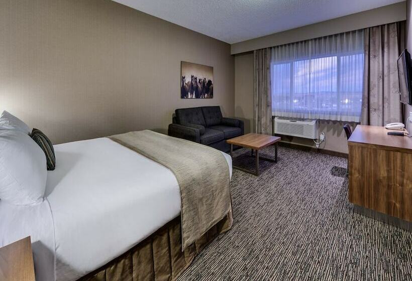 Heritage Inn Hotel & Convention Centre   Pincher Creek