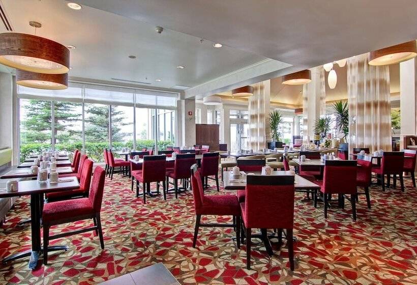 فندق Hilton Garden Inn Calgary Airport