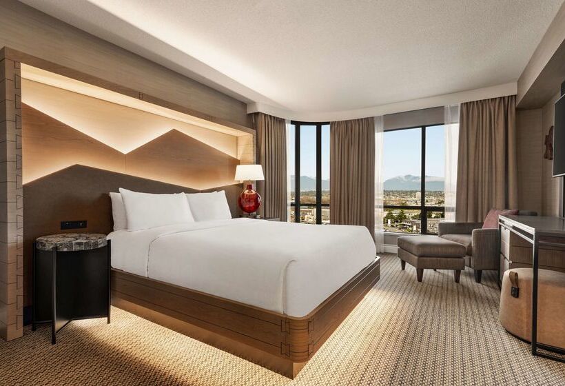 Отель Hilton Vancouver Airport