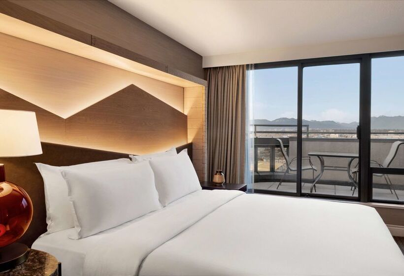Отель Hilton Vancouver Airport