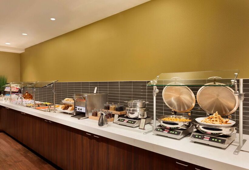 호텔 Hilton Vancouver Airport