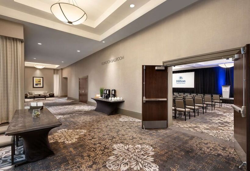 酒店 Hilton Vancouver Airport