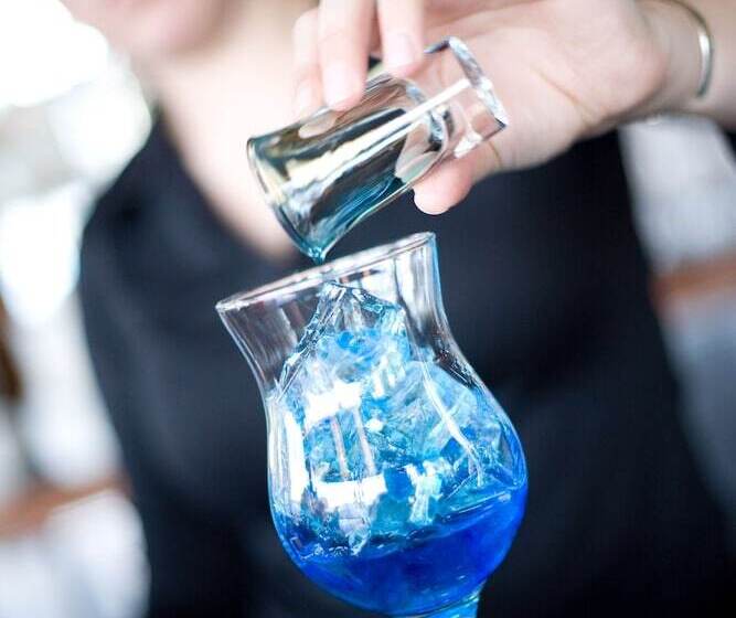 Отель Hilton Vancouver Airport